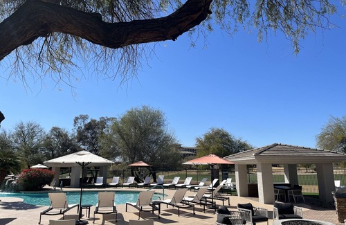 Kierland Apartment | Location! Heart of the Scottsdale Quarter on Westin Golf course