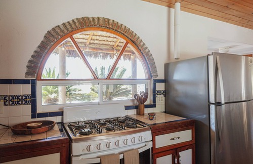 Cerritos House | Location is Everything! Pool, Jacuzzi & Privacy!