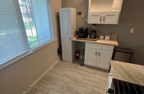 Historic Kailua Village Condo | Location! Location! Location! Walk to beach and downtown Kailua-Kona