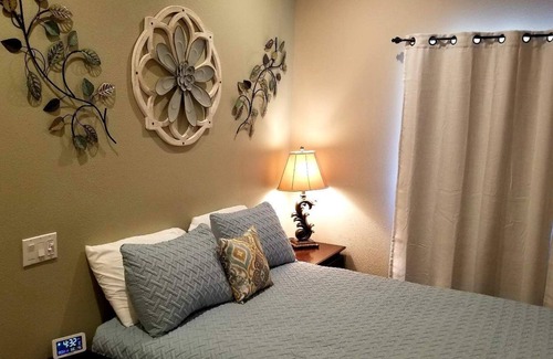 Palm Desert House | Location, Location , Location: Gorgeous, Clean, Private Casita w/Patio