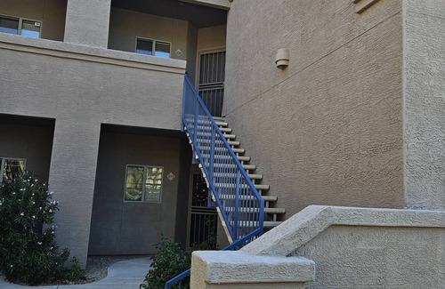Mountainside Plaza Condo | Location, Location, Location. North Scottsdale Gem
