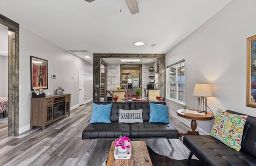 Buena Vista House | Location, location, location! Close to the action & plenty of space!