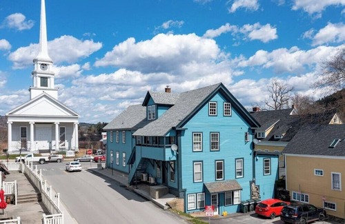 Stowe Village Historic District Apartment | Location! This Stunning 2 Bedroom on Main Street.