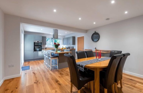 Drumnadrochit House | Loch Ness House by Interhome