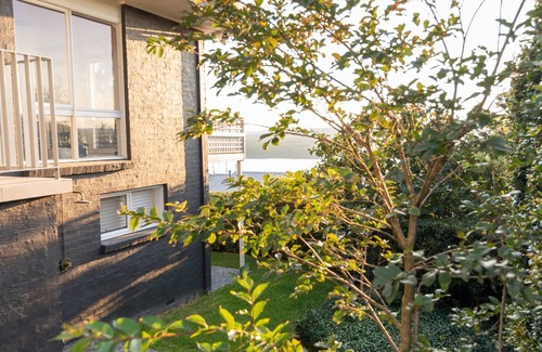 Merimbula House | Lochview - 3 bedroom, pet friendly home with great views! 2+ nights