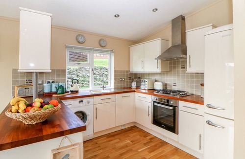 Saint John Cottage | LODGE 22, family friendly, country holiday cottage in Millbrook