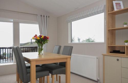 Brixham House | Lodge 55 at Riviera Bay Coastal Retreat