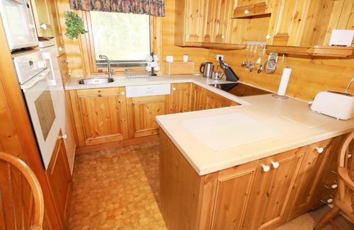 Louth House | Lodge 8