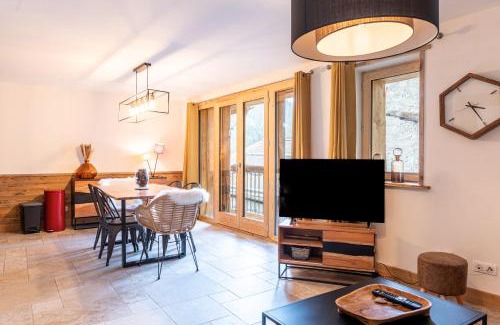 Champagny-en-Vanoise Apartment | Lodge Alouette