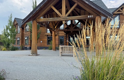 Golden Hotel | Lodge and Lantern