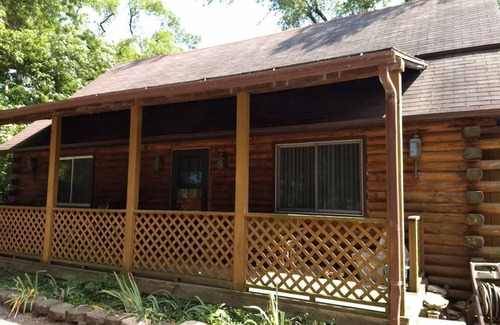 Gypsum House | Lodge/Cabin- Large Groups & Sportsman - Private Beach - Parking -fire pit