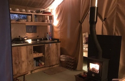 Ewelme Apartment | Lodge Hill view - Safari Lodge at The Chilterns View