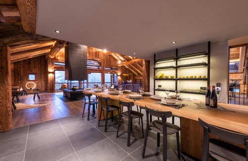 Manigod Ski Chalet | LODGE LES MURAILLES