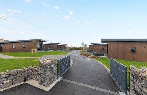 Llangefni House | Lodge One - Uk42796