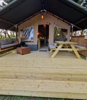 Grues Other | LODGE Premium