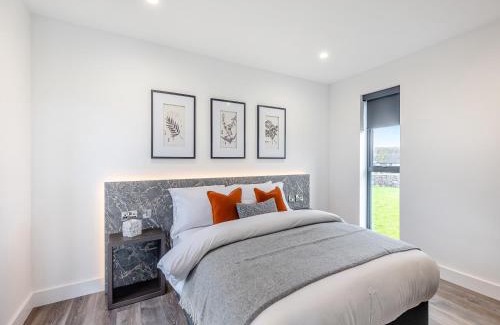 Llangefni House | Lodge Six - Uk42798