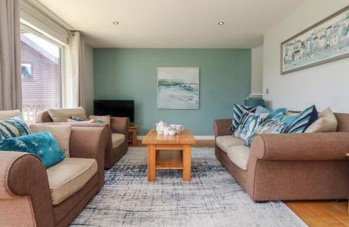 Winnard's Perch House | Lodge Sixty Six