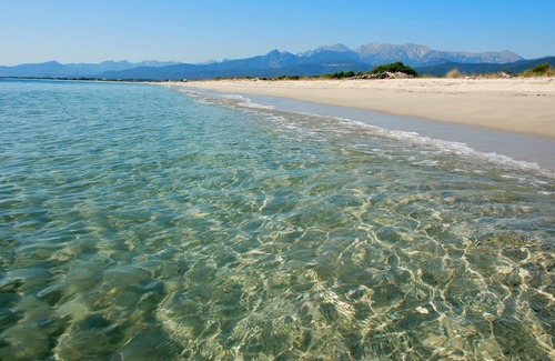 Solaro RV Rental | Lodge tents by the sea