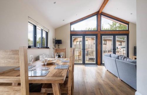 Hallington House | Lodge W Hot Tub, Outdoor Dining In National Park