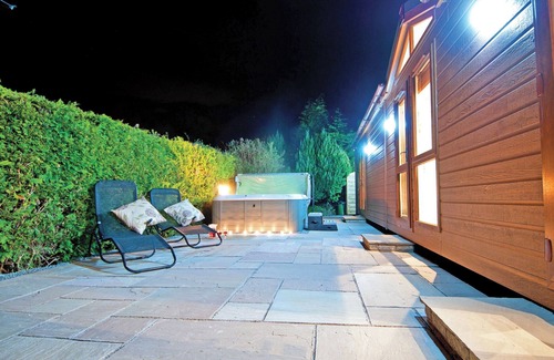 Low Newton Ski Chalet | Lodge with one king-size double with TV.