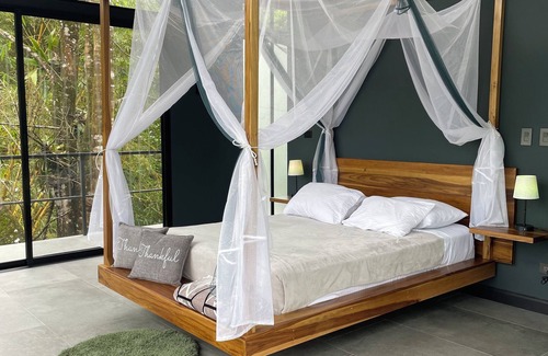 La Fortuna Cabin | Lodge With Volcano and Lake Arenal Magnificent Views in the Tropical Forest.