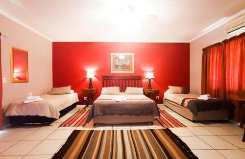 Hoedspruit House | Loerie Guesthouse