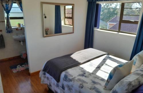 Aston Bay Apartment | Loeries Nest