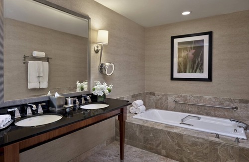 Central Business District Hotel | Loews New Orleans Hotel