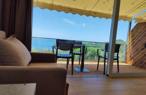 Himare House | Lofos