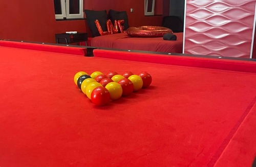 Hoenheim Apartment | Loft 55 m2 Jacuzzi Billard Terrasse 15 min Hyper Centre Strasbourg