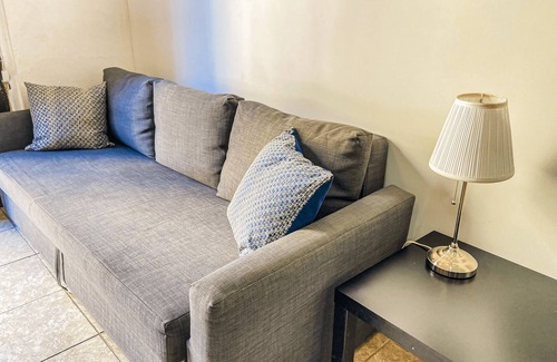 Ponce Centro Apartment | Loft Aparment Steps From Nightlife, Gladiolas II/Loft + Room/Free WIFI - 2103