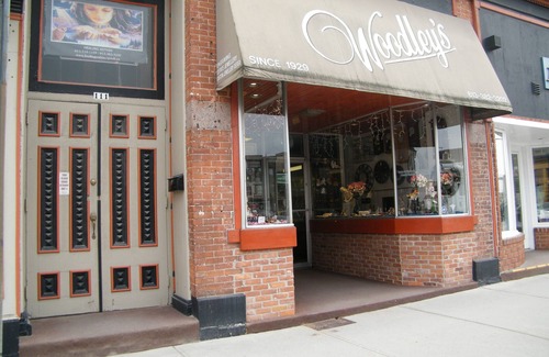 Gananoque Condo | Loft Apartment, Down town core of Gananque