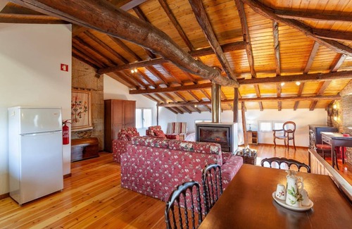Venade Apartment | Loft Casinha - old barn in a rural area
