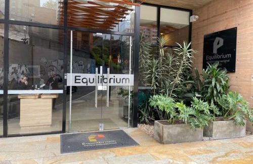 Centro International Apartment | Loft Cool Equilibrium