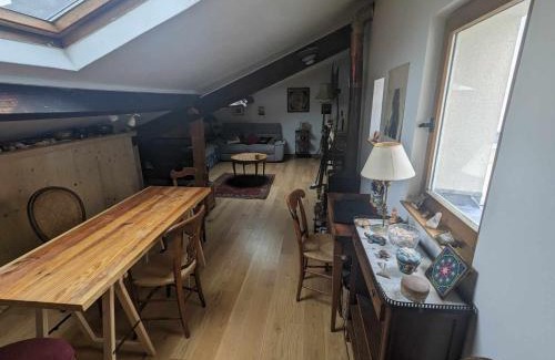 Les Lilas Apartment | Loft cosy et lumineux à Paris,Les Lilas dans un quartier convivial proche du métro 11 "Mairie des Lilas" et du tram T3b "porte des Lilas"