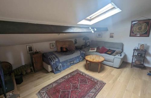 Les Lilas Apartment | Loft cosy et lumineux à Paris,Les Lilas dans un quartier convivial proche du métro 11 "Mairie des Lilas" et du tram T3b "porte des Lilas"