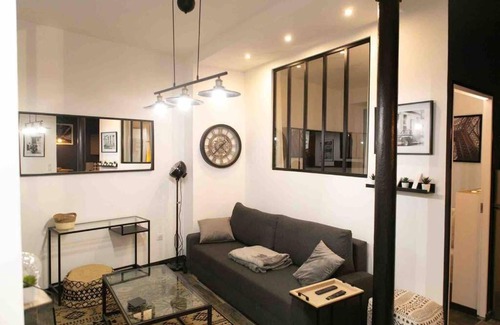 Bourgogne Apartment | Loft de Courcaille - Balneo - Free Parking - WIFI