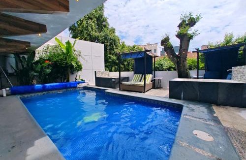 Jimenez Apartment | Loft diseño & estilo, alberca climatizada, dos jacuzzis para tu uso personal y exclusivo, terraza y asador de carbon