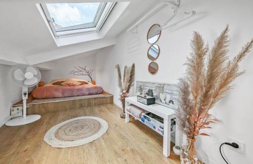 Le Pre-Saint-Gervais Apartment | Loft Duplex à 2 min de Paris - Parking gratuit
