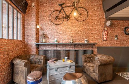 Le Puy-en-Velay Apartment | Loft industriel en centre ville