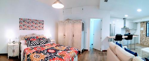 Distrito Sur Apartment | Loft Jazmin junto a Puente Romano
