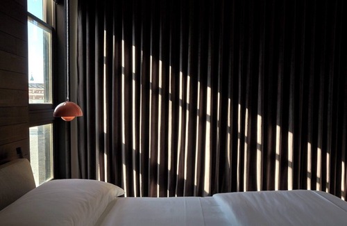Fishtown Hotel | Loft King Suite Summa