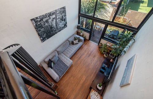Richmond Apartment | Loft Living - Close To The MCG