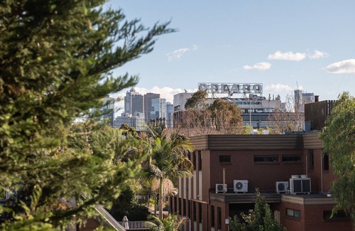 Richmond Apartment | Loft Living - Close To The MCG