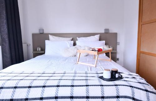 Vincennes Apartment | Loft Lumineux Hyper Centre Vincennes RER à 5 min - Parking Gratuit