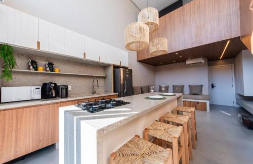 Lagoa Pequena Apartment | Loft Moderno no Point do Novo Campeche TV1582