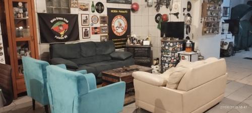 Fragata House | Loft Moto Garagem