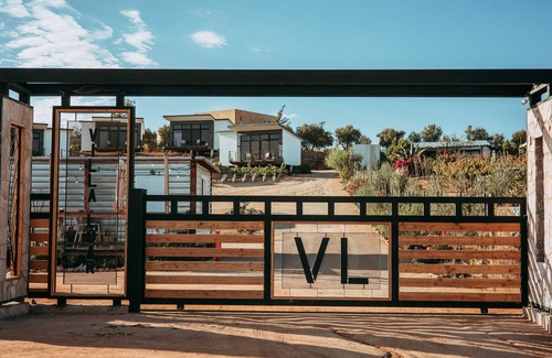 Valle de Guadalupe Cabin | Loft 2 Villa Loar, In the Heart of El Valle De Guadalupe,