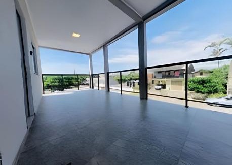 Meia Praia Apartment | Loft’s -260m da Praia- C/AR -Tv filmes e Series