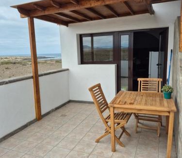 Caleta de Famara Apartment | Loft's Famara #2